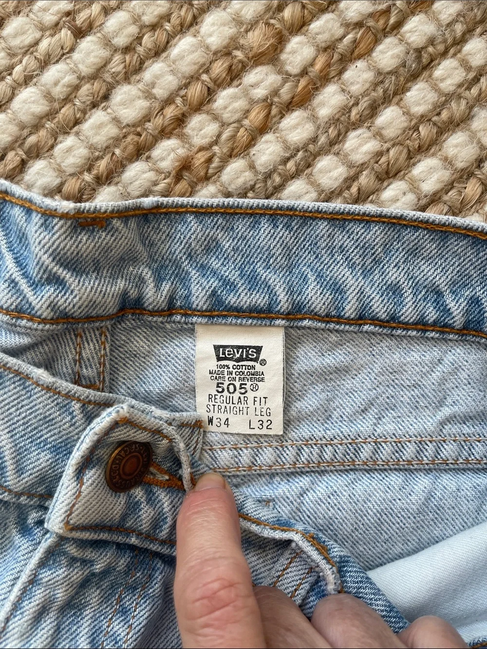 Levi’s Orange Tab 505 Light-wash 1990’s 100% Cotton Denim Jeans 34X32